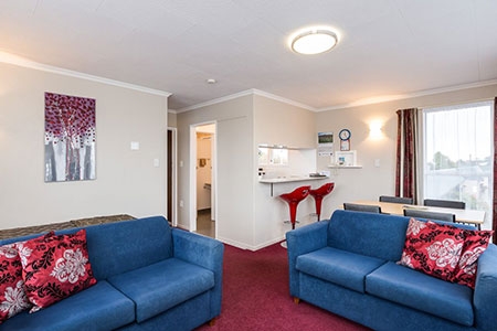 Home Comfort Inn Tayesta Motel